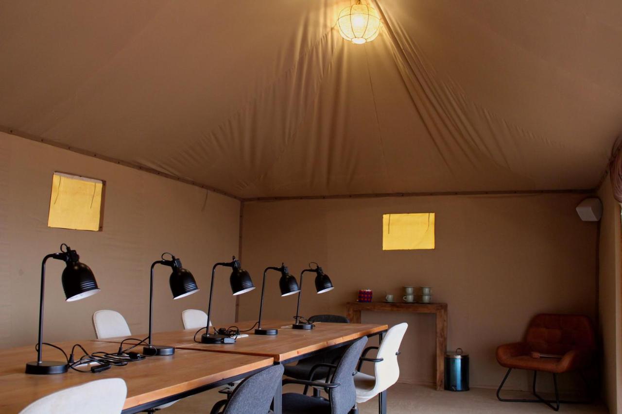 فندق Selina Agafay Nomad Camp El Karia